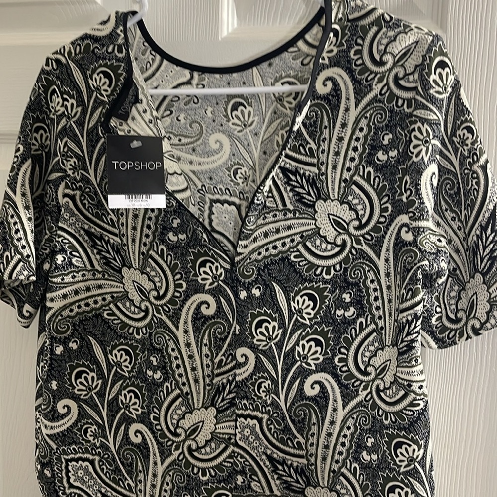 NWT Shop Top, Paisley Women's Sheer sleeve back zippered shirt Size 6 - Picture 7 of 11